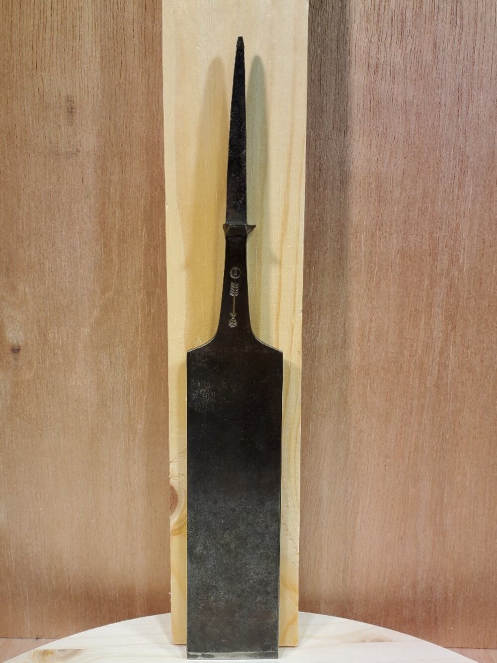 ANTIQUE  WILLIAM BUTCHER CAST STEEL TIMBER FRAMING SLICK (CHISEL)